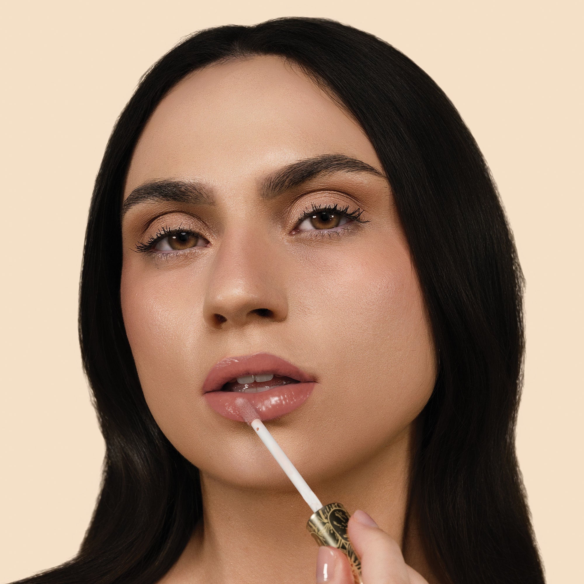 Glowify® Juicy Plumping Lip Gloss - Beachy Gleam