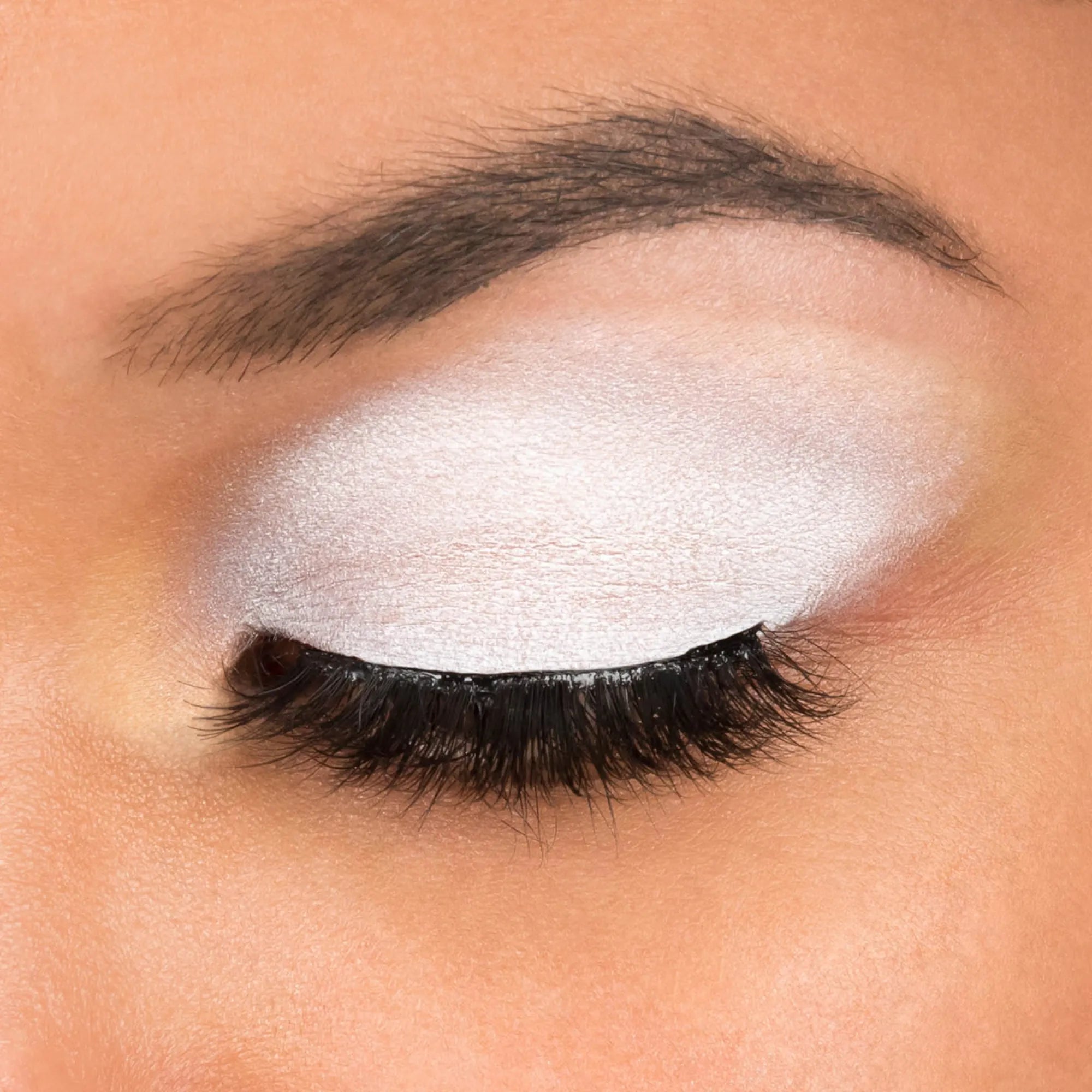 ShadowSense product shade Snow medium skin tone